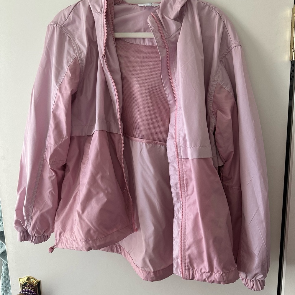 Pink Ski Jacket with Hood and Elastic Cuffs
